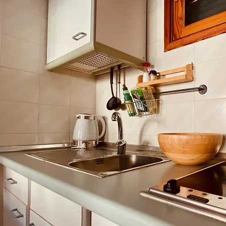 Flat With Terrace In Puerto Rico Appartamento *